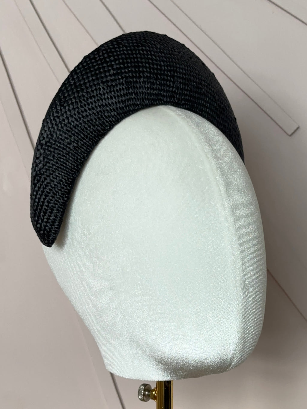 The Claire Halo Headpiece in Black