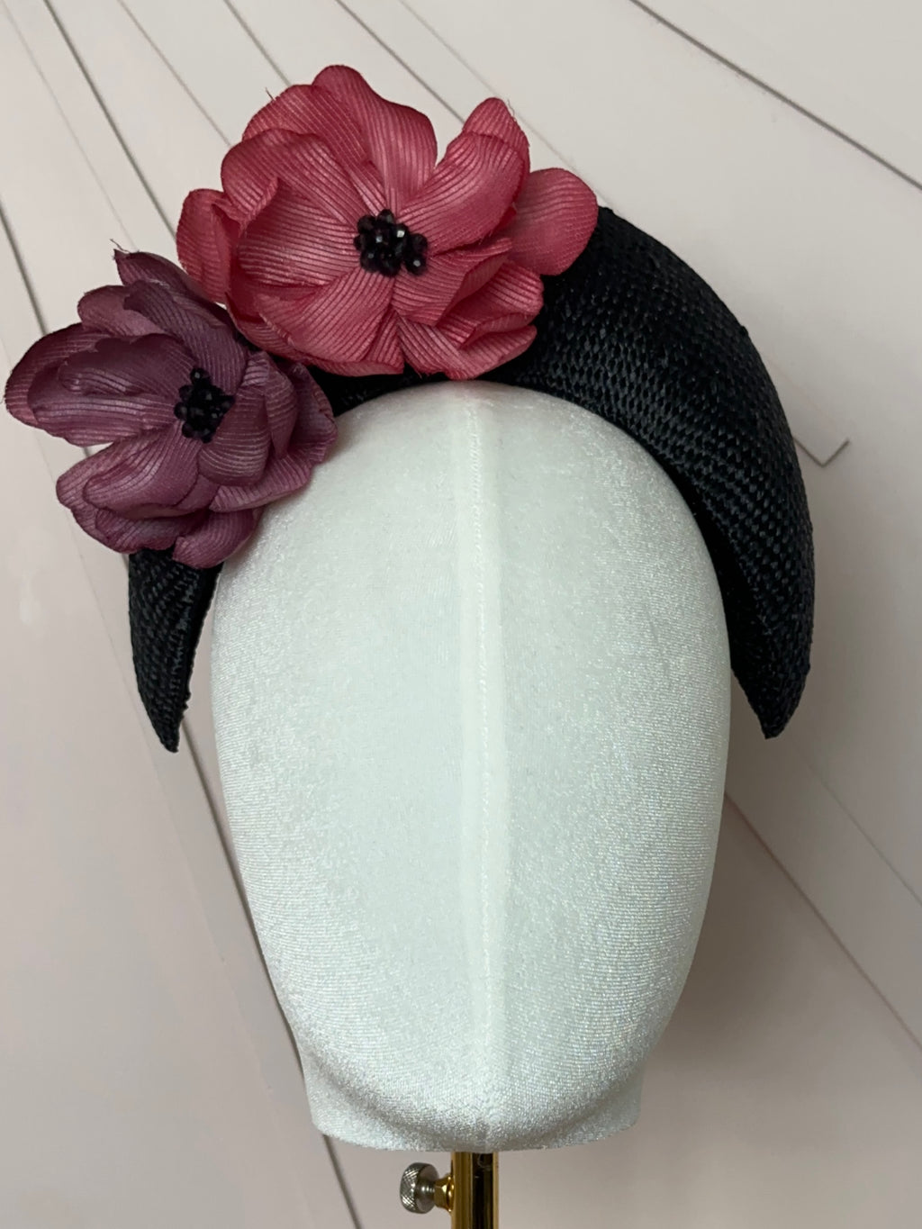 The Claire Halo Headpiece in Black