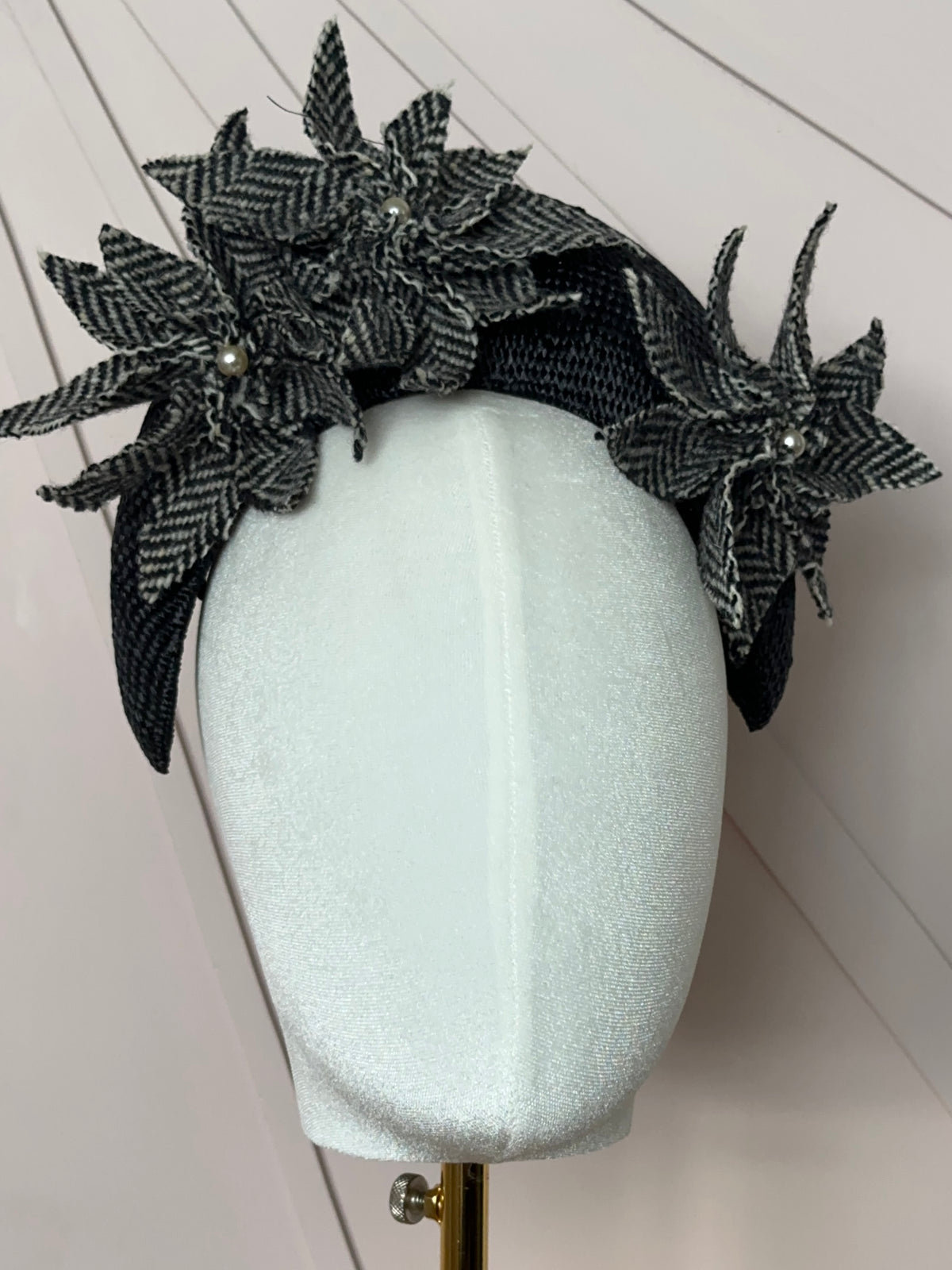 The Claire Halo Headpiece in Black