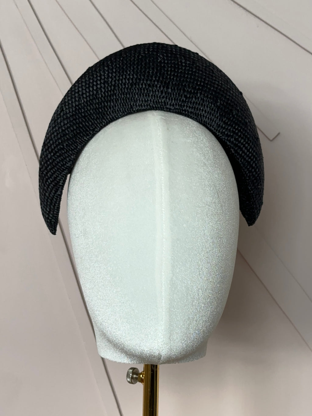 The Claire Halo Headpiece in Black